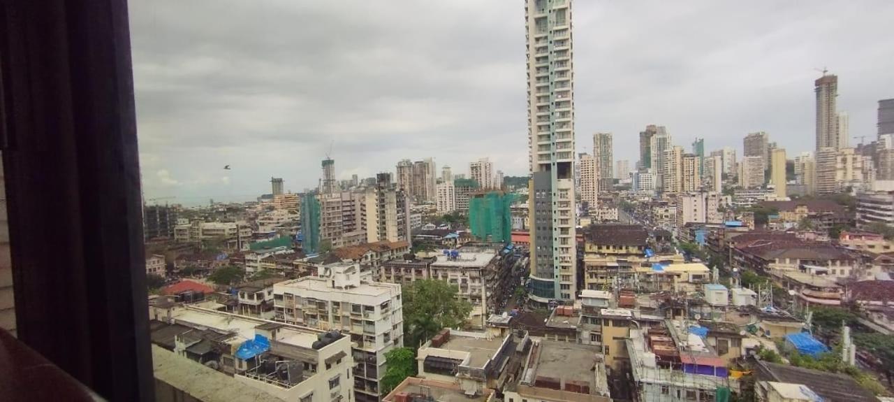 Adiva Residency Beacon, Grant Road, Mumbai Hotell Exteriör bild